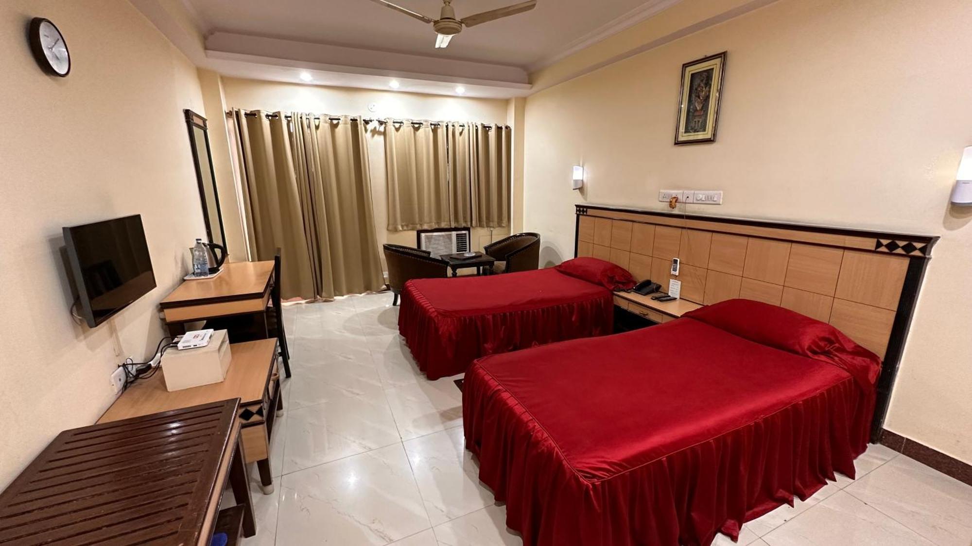 Hotel Sriyash Regency Bhagalpur Exterior photo