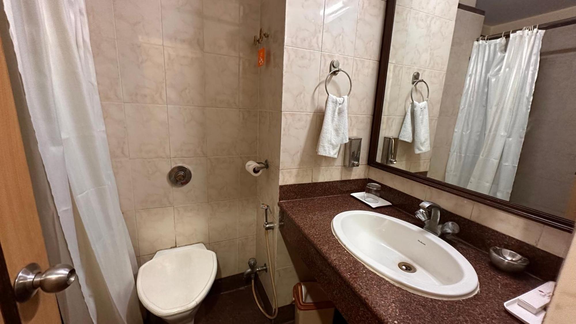 Hotel Sriyash Regency Bhagalpur Exterior photo